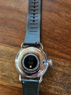 Withings ScanWatch Hybrid 38mm Edelstahlgehäuse-Silber mit Silikonarmband in...