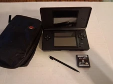 Nintendo DS Lite Handheld System Black Bundle/ No Charger
