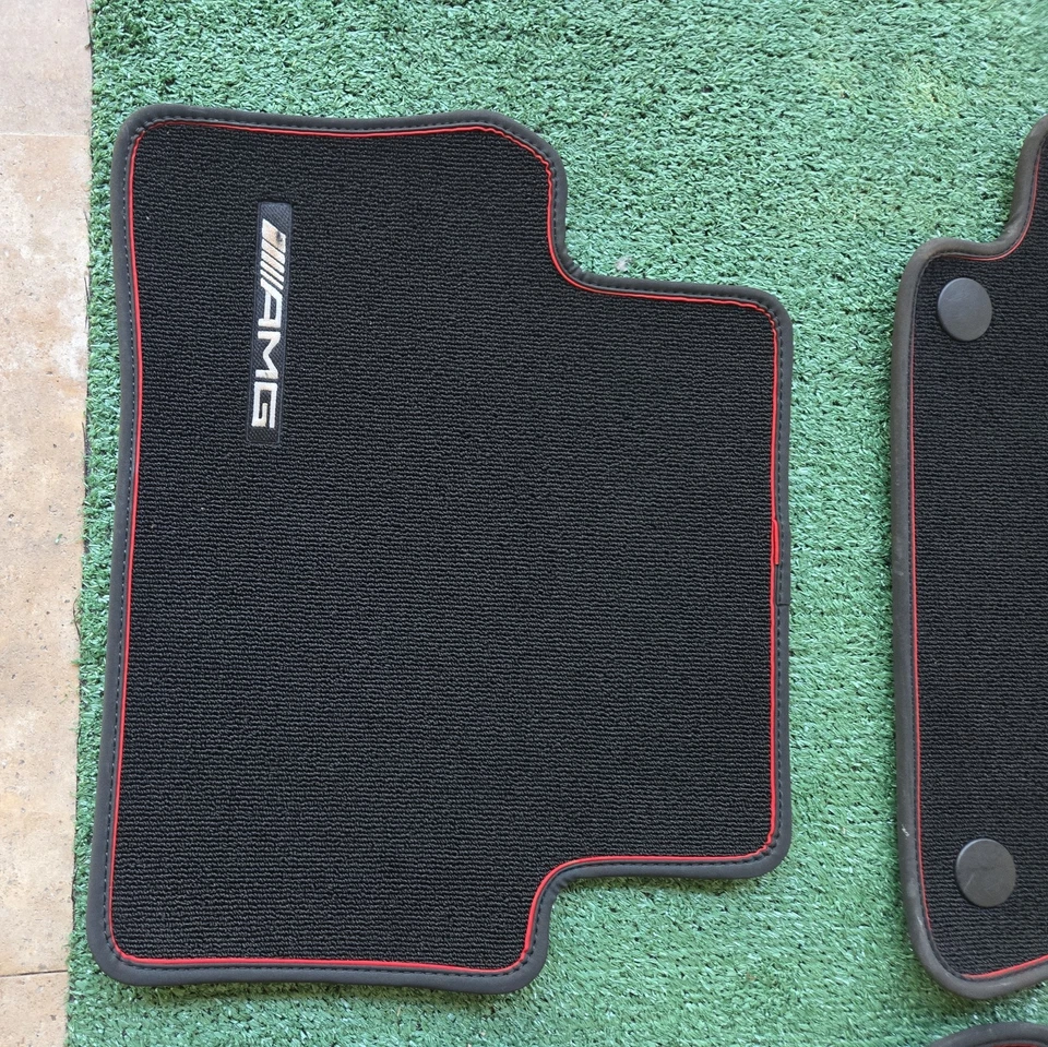 原始设备制造商梅赛德斯 AMG 脚垫套装 (A2136807305W213-9G63) E53 E400 E350 E300 AMG — 第 2/4 张图片