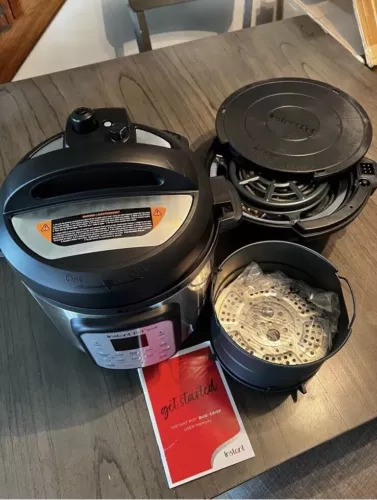 Instant Pot Duo Crisp Ultimate Lid 11-in-1 Air Fryer Pressure Cooker Combo 6.5QT