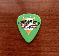 Motley Crue 2009 Tour Crue Fest 2 Green Band Guitar Pick