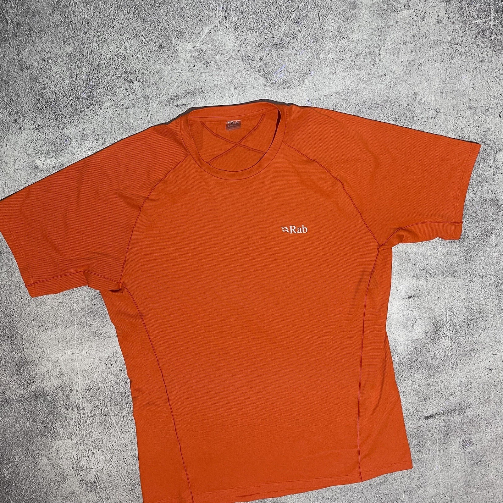 T shirt uomo RAB Orange Track taglia M stile ARC'TERYX