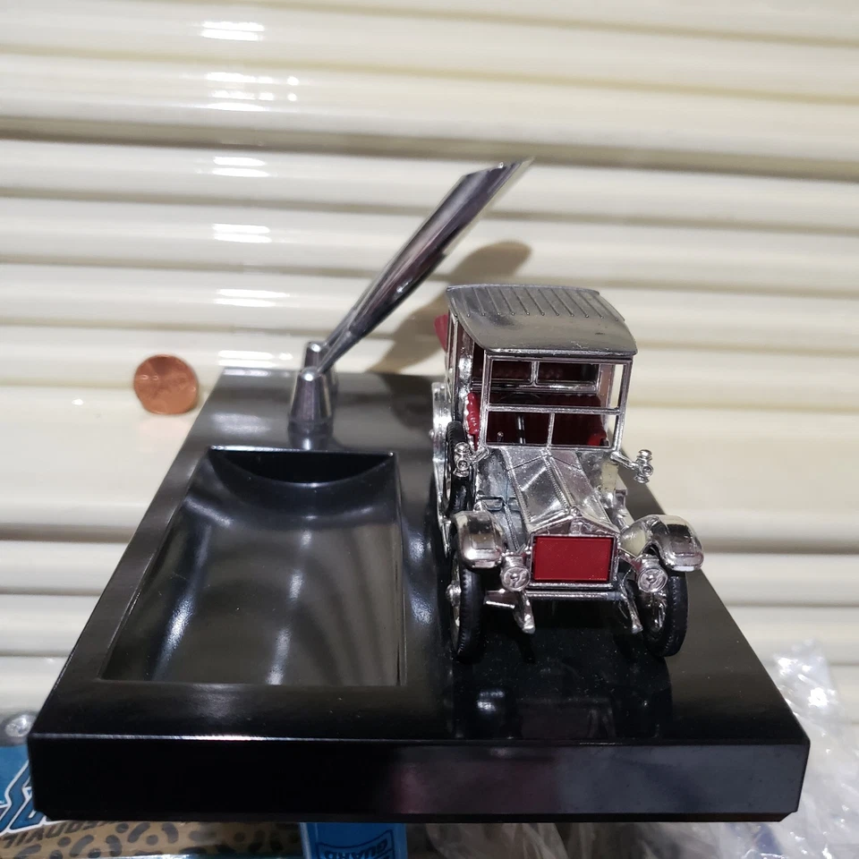 LESNEY MATCHBOX 1968 Yesteryear Y7C Silver Plated 1912 ROLLS ROYCE Grey Rib Roof - Image 4 of 4