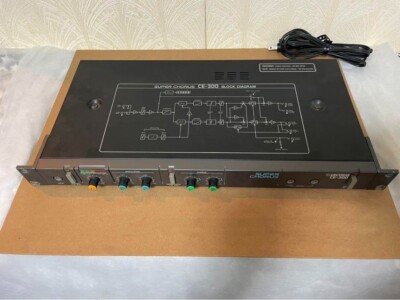 BOSS CE-300 Super Chorus Effector The legendary BOSS chorus In