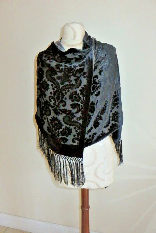 Echo Womans Floral Wrap Shawl Silk Scarf 80" x 20" Black Satin Textured/Sheer Fr - Image 3 of 4