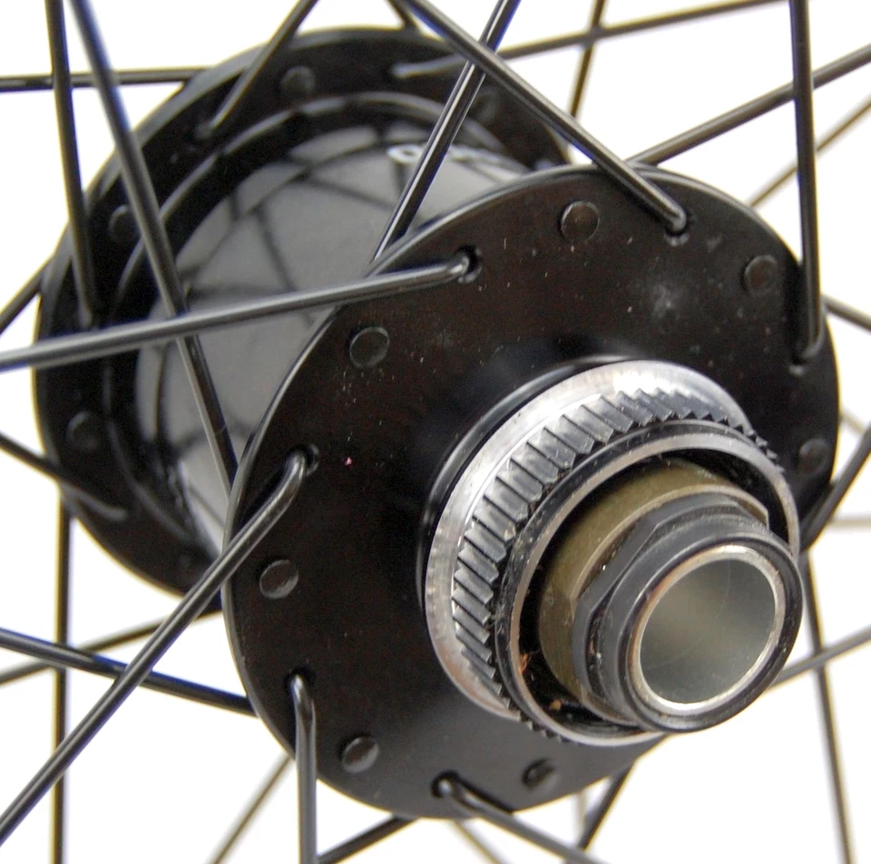 Vorderrad 28" geöst - Shimano DH-UR708-3D Nabendynamo Steckachse 15mm Disc - Bild 2 von 4