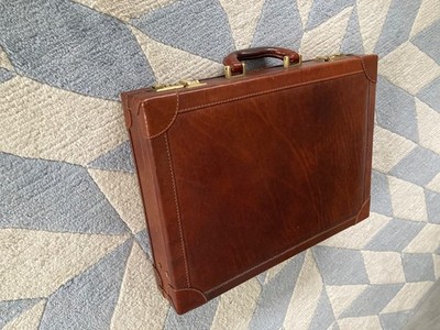 The Bridge Lederkoffer, Edel, sehr guter Zustand, fast neu; 45x33x9 cm slim case