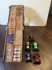 (#99)  2008 Hot Wheels Monster Jam Show Off Showdown  Ramp Playset, See photos 