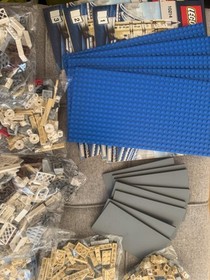 LEGO Creator London Tower Bridge (10214) - 99.5%+ Complete - Sealed Bags (27/28)