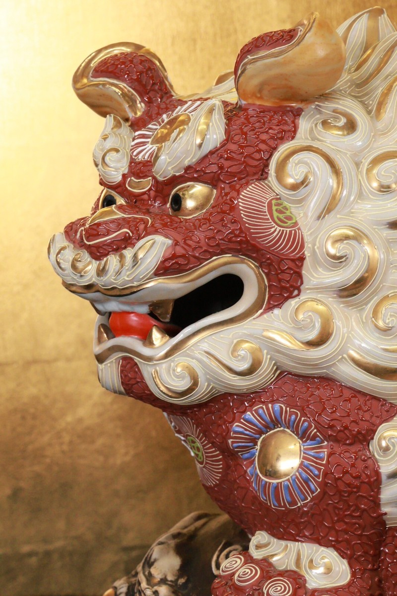 Japanese Kutani Ware Porcelain Shishi Statue 16.1inch Foo Dog