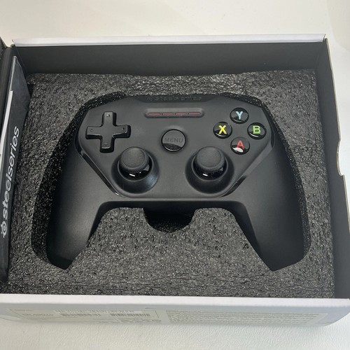 SteelSeries Nimbus Gaming Controller GC-00004 for Apple TV/iPhone/iPad/Mac - Picture 2 of 6