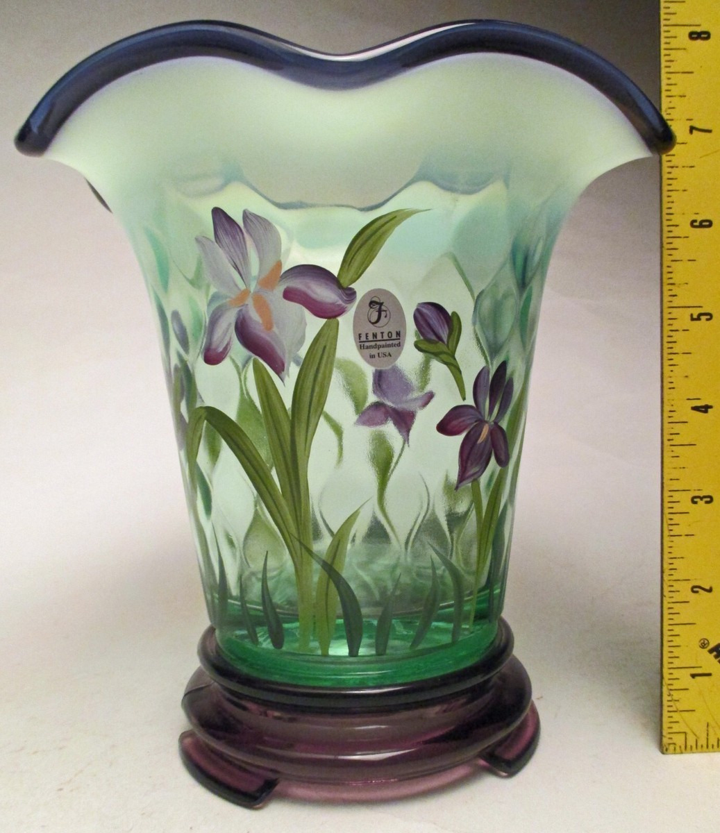 fenton opalescent ビンテージ ガラス製 花瓶 Fenton for QVC 2001 Glass Willow Green Opalescent HP Vase