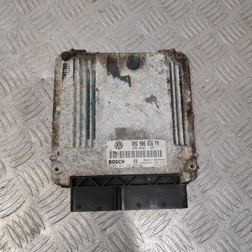 2005 Volkswagen Golf 2.0 TDI Motorsteuergerät ECU 03G906016FM 0281011903 #1