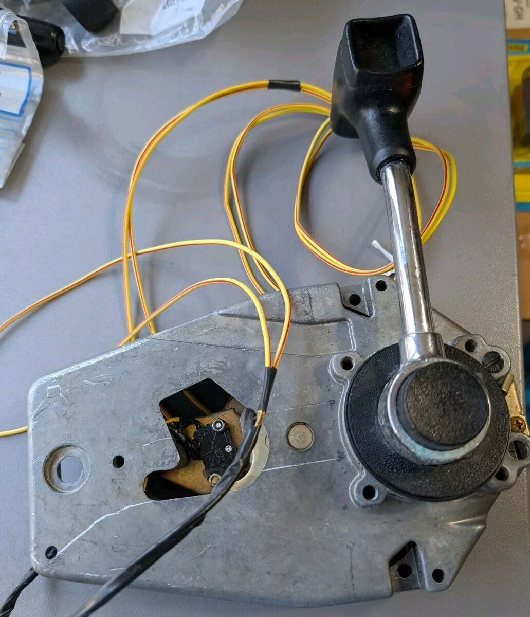 Mercury Mariner Quicksilver Top Mount Control Box Throttle Mercury Mariner Quicksilver Top Mount Control Box Throttle