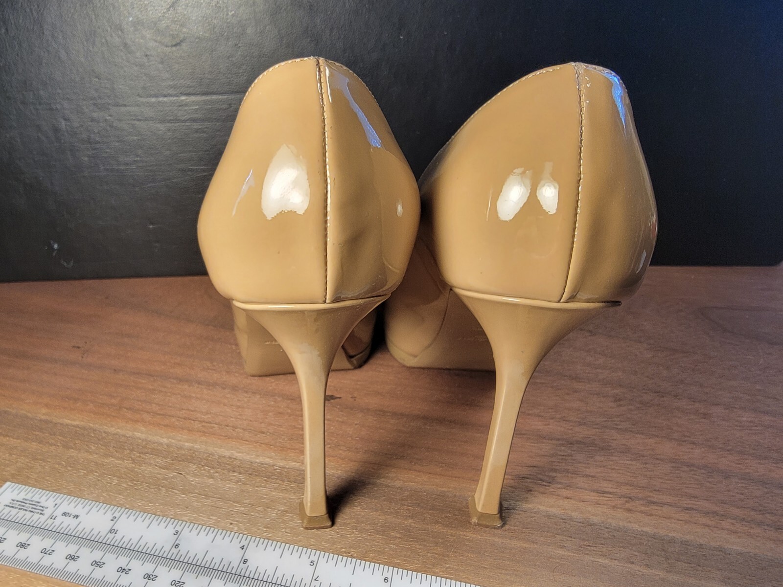 POMPA nuda plateau Saint Laurent Tribute in pelle verniciata taglia 36 5 4 1 in TACCO