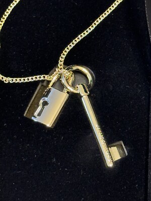 New VICTORIA S SECRET Brand Scandalous Lock & Key Charm Long Necklace retail $78