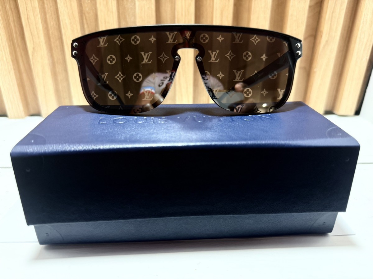 Louis Vuitton LV Waimea Sunglasses Black Monogram Logo Z1082E
