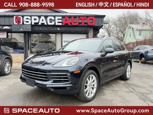 2019 Porsche Cayenne Base Image 1 of 4