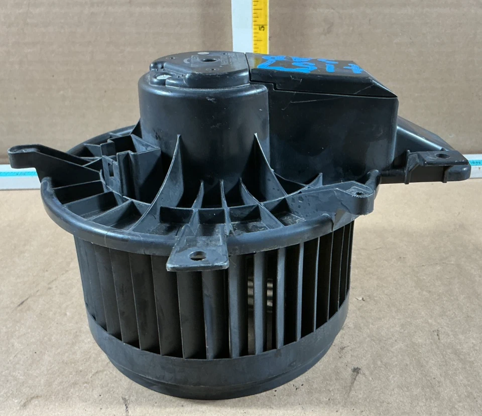 Dodge Magnum 2008-2013 calefacción aire acondicionado soplador motor AY272700-5430 OEM Foto 2 de 4
