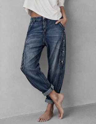Sexy Woman Baggy Jeans Used Look seitliche Zierknopfleisten Blue Denim Waschung