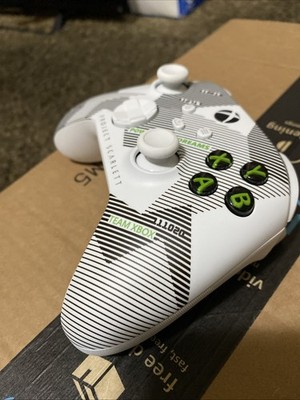 Xbox Series X/S (Project Scarlett) Microsoft Launch Team Controller