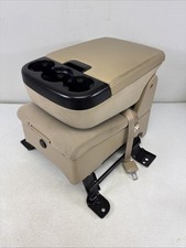 07-14 Chevy Gmc Silverado Sierra Center Console Jumpseat Armrest Tan