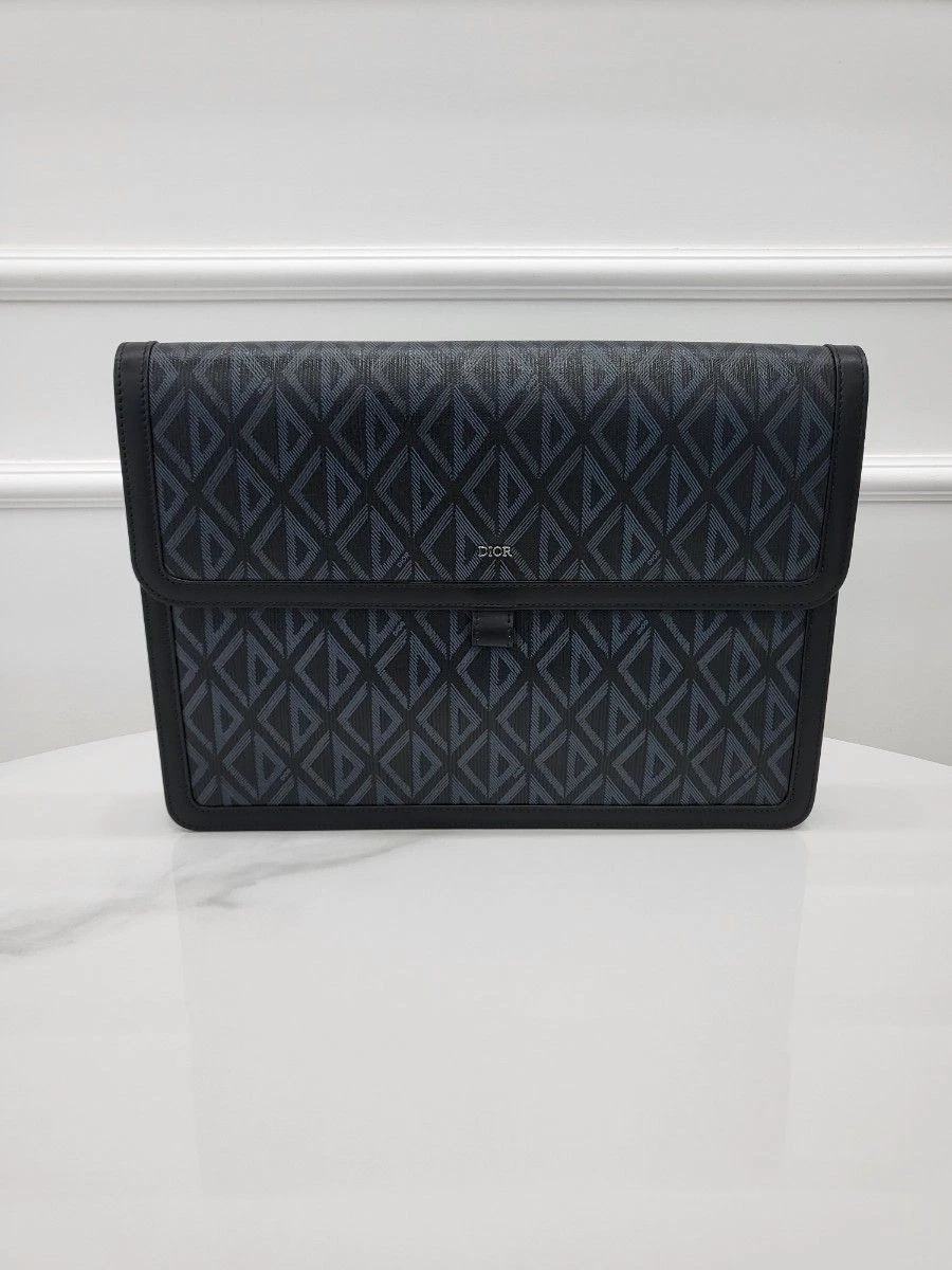 Pochette à rabat Dior A4 2ESCA437CDP 132506202