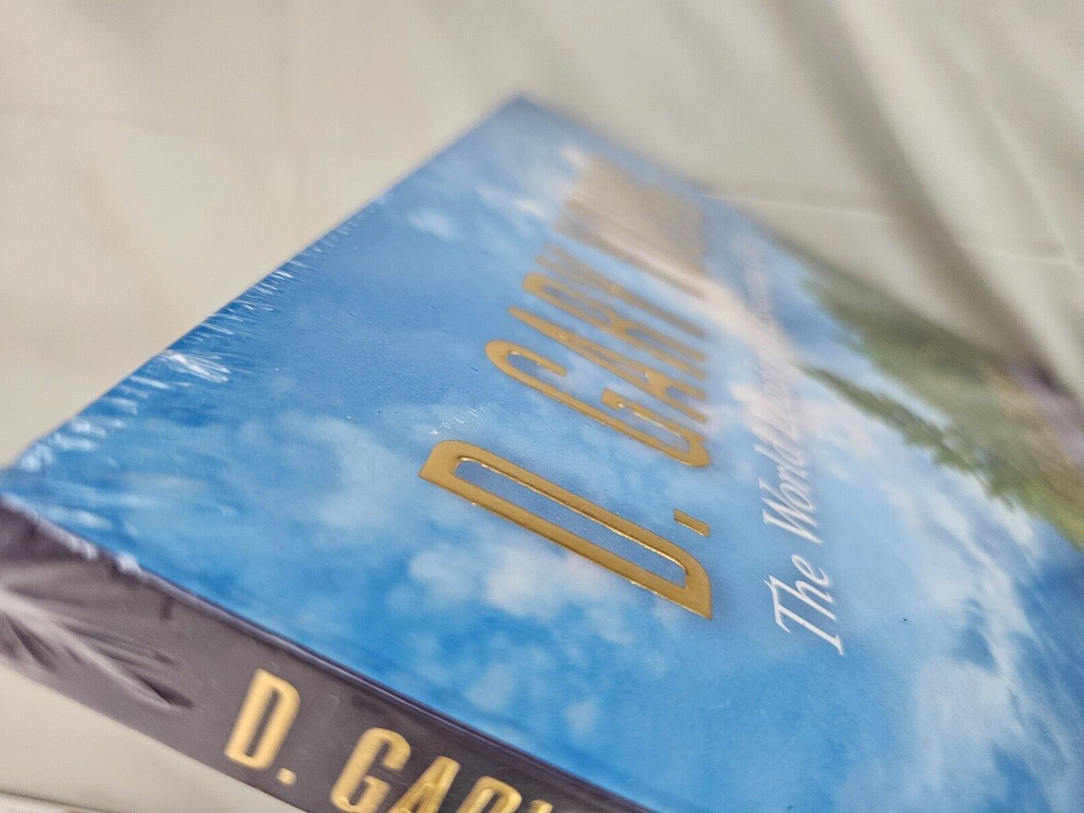 D Gary Young World Leader in Essential Oils NEW Book Young Living