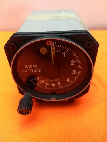 Radar Altitude Indicator P/N 066-3054-01 S/N 2031