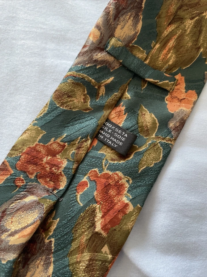 Corbata floral 100 % seda Giovanni Montana hecha en Italia Foto 4 de 4