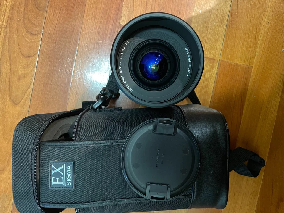 Sigam Zoom 15-30mm f1:3.5-4.5 DG for Canon - Image 2 of 3