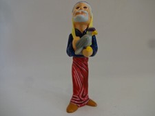 Weihnachtskrippenfigur / Heiligen Drei Könige / Caspar mit Geschenk