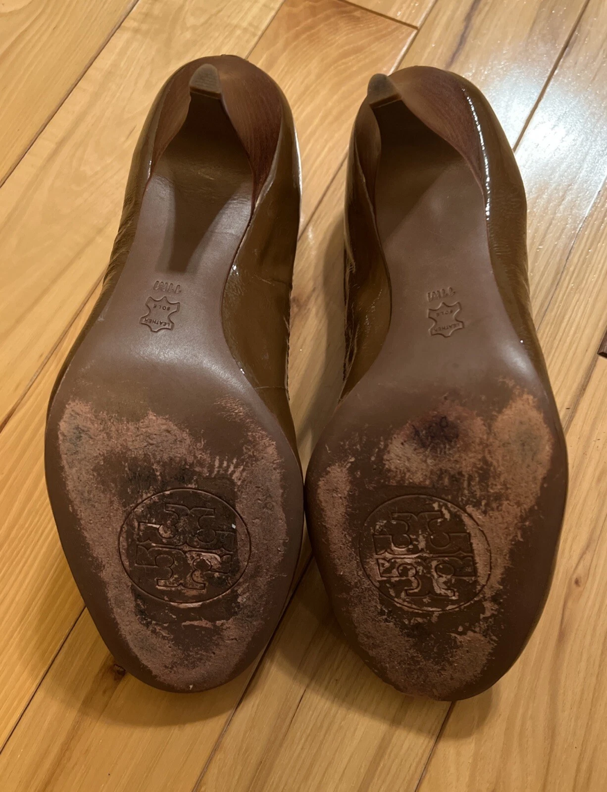 TORY BURCH scarpe donna tacco logo vernice pelle decolte taglia media 11M multi