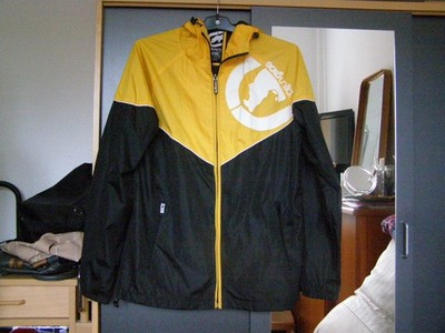 ECKO UNLTD Kapuzen Jacke  Übergangsjacke Gr. M , Top Zustand