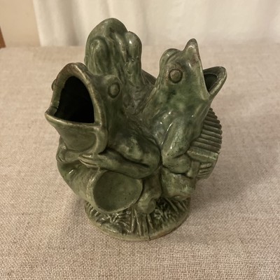Vintage Green Singing Frogs Musicians Ceramic Vase MCM Made In Japan