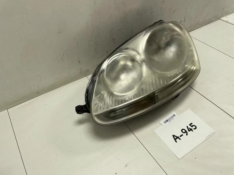 Volkswagen Rabbit 2008 luz delantera izquierda del lado del conductor lámpara OEM+ Foto 3 de 4