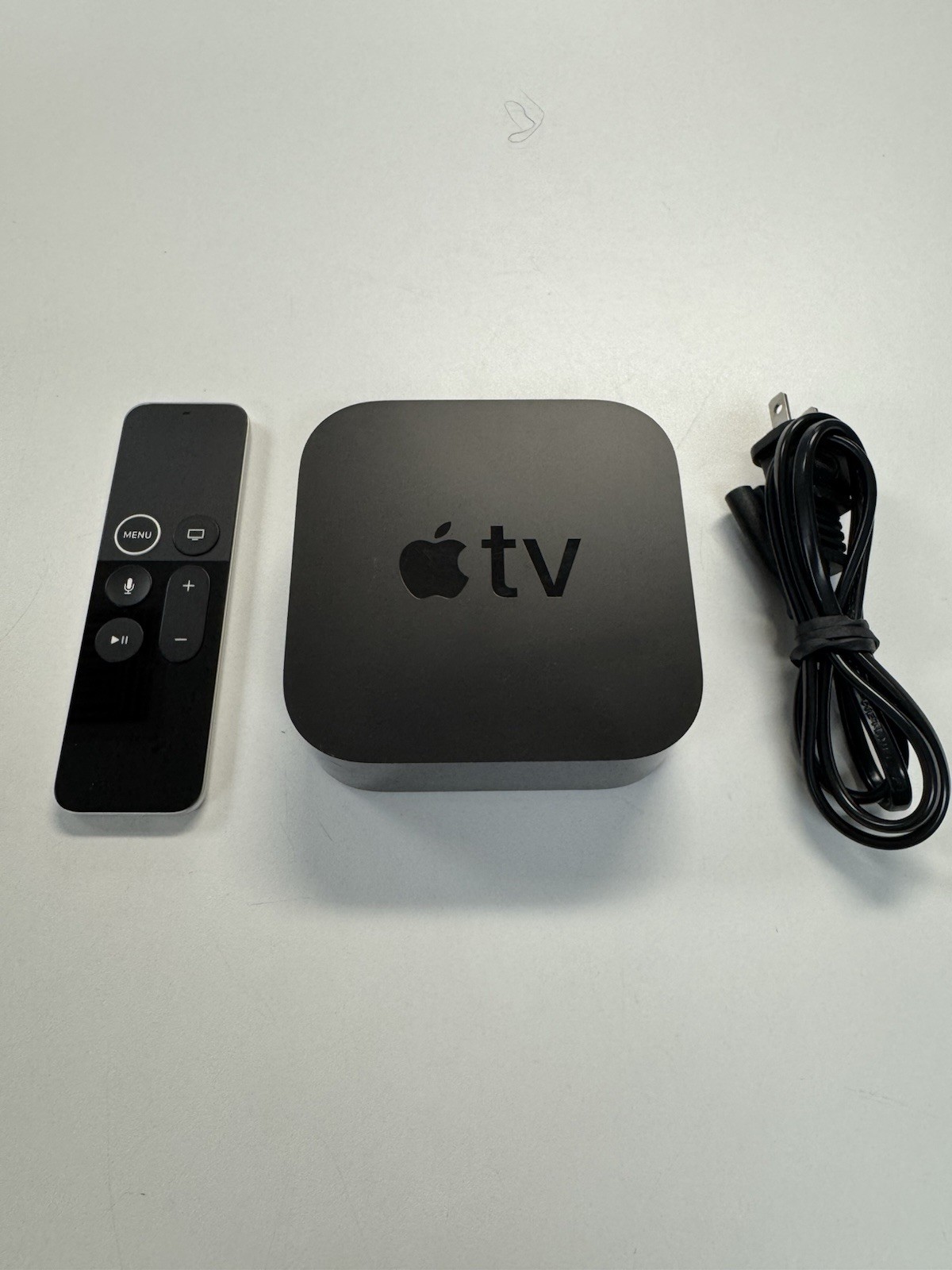 Apple TV HD 4th Gen 32GB SSD Black Media Stream (MGY52LL/A)