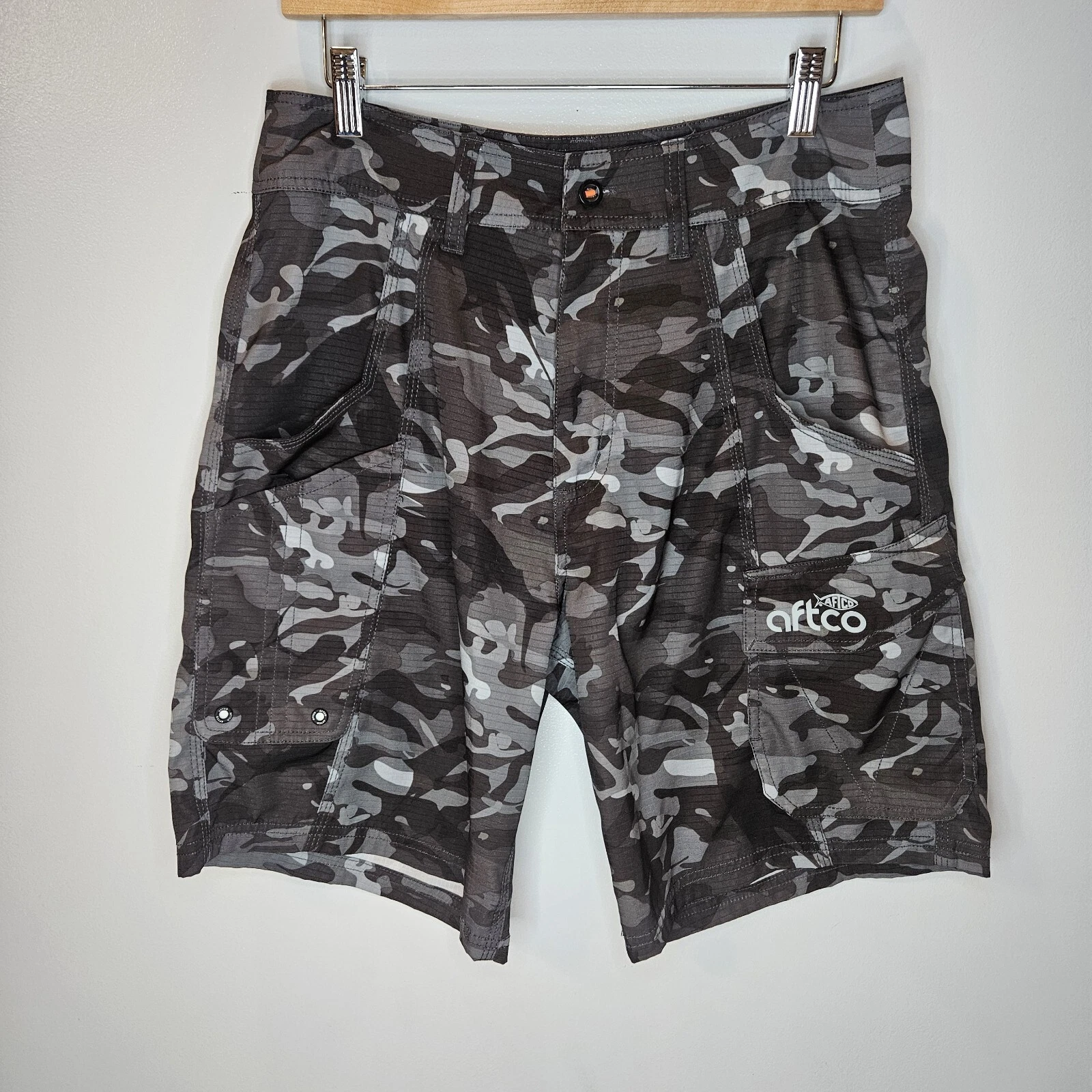 AFTCO Tactical Fishing Shorts for Men Size 30 Black Camo