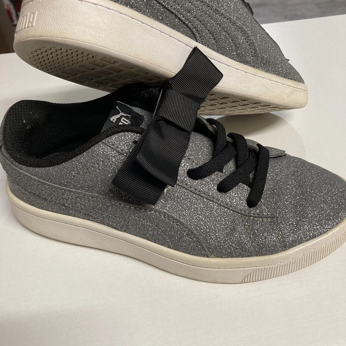 Puma Size 3C Kids Girls Gray Shoes Youth Sparkle Bow Closure | eBay