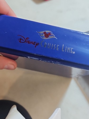 Featured Artist Disney Cruise Line Jumbo Pin Mickey and Ship in box - Picture 7 of 7
