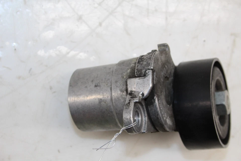 2015-2019 Volkswagen GTI Drive Belt Tensioner 06L903133D OEM Foto 3 de 4