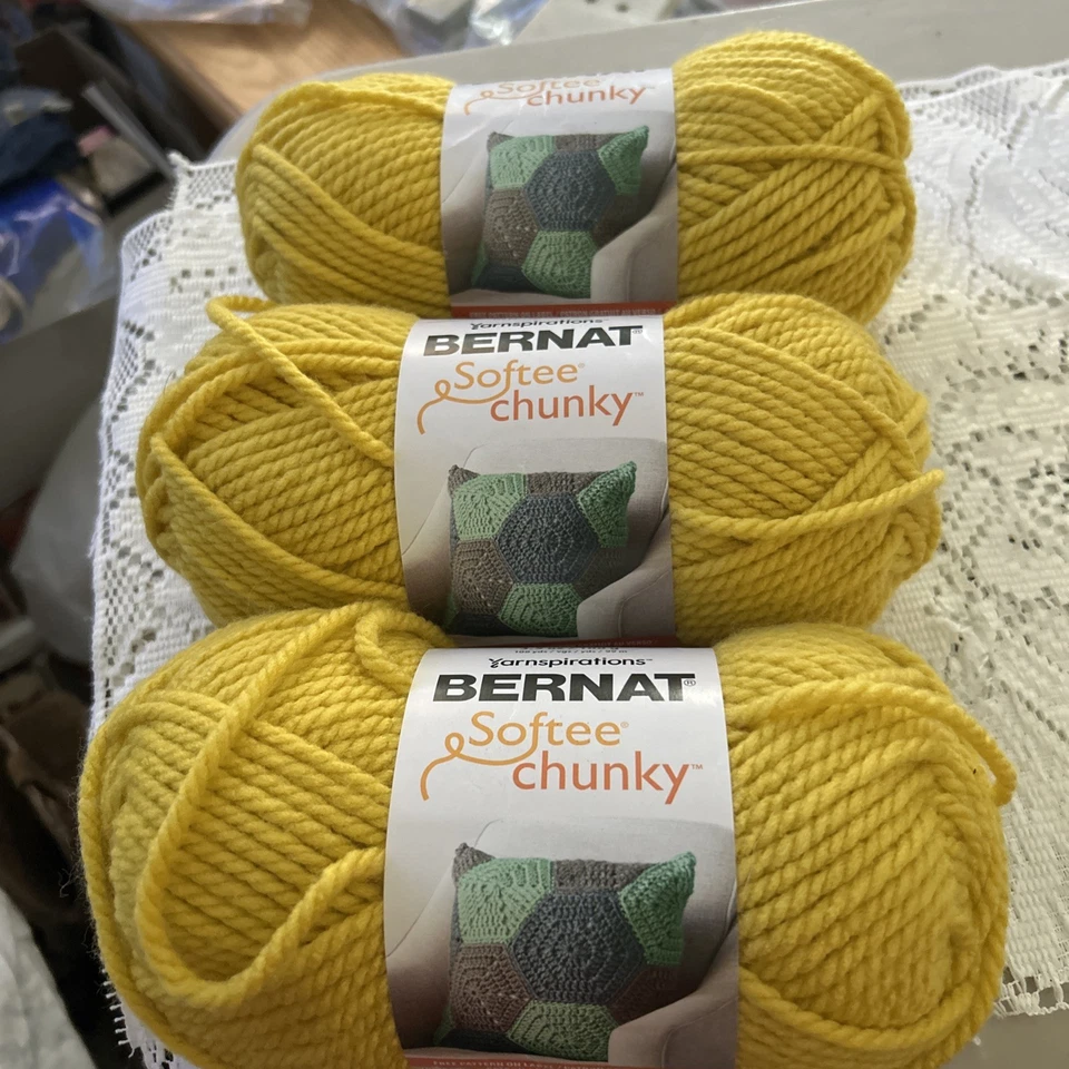 Hilo Grueso Bernat Softee-100% Acrílico-Oro Brillante-3.5 OZ ea.-Lote de 3-NUEVO Foto 3 de 4