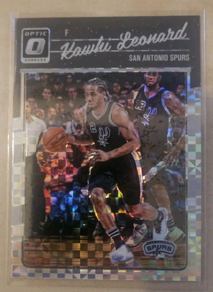 2016-17 Donruss Optic San Antonio Spurs Kawhi Leonard Base Checkerboard