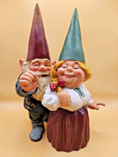 Gnome statue Dave & Iris getting married  Gno...