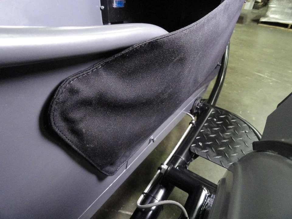 Puerta Sidecar Magnética Bolsillo Negro Cordura URAL Foto 4 de 4