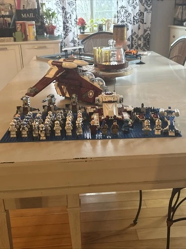 Lego Clone Lot Of 40 Mini figures And Vehicles