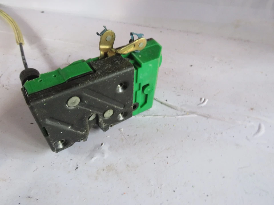 02 VOLVO S60 CERRADURA PUERTA ACTUADOR CONDUCTOR IZQUIERDO LH Foto 3 de 4