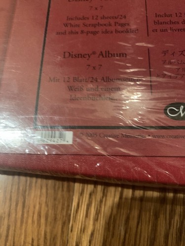 NIP Creative Memories 7x7 Red & Black Disney Album Mickey Mouse pages - Picture 5 of 6