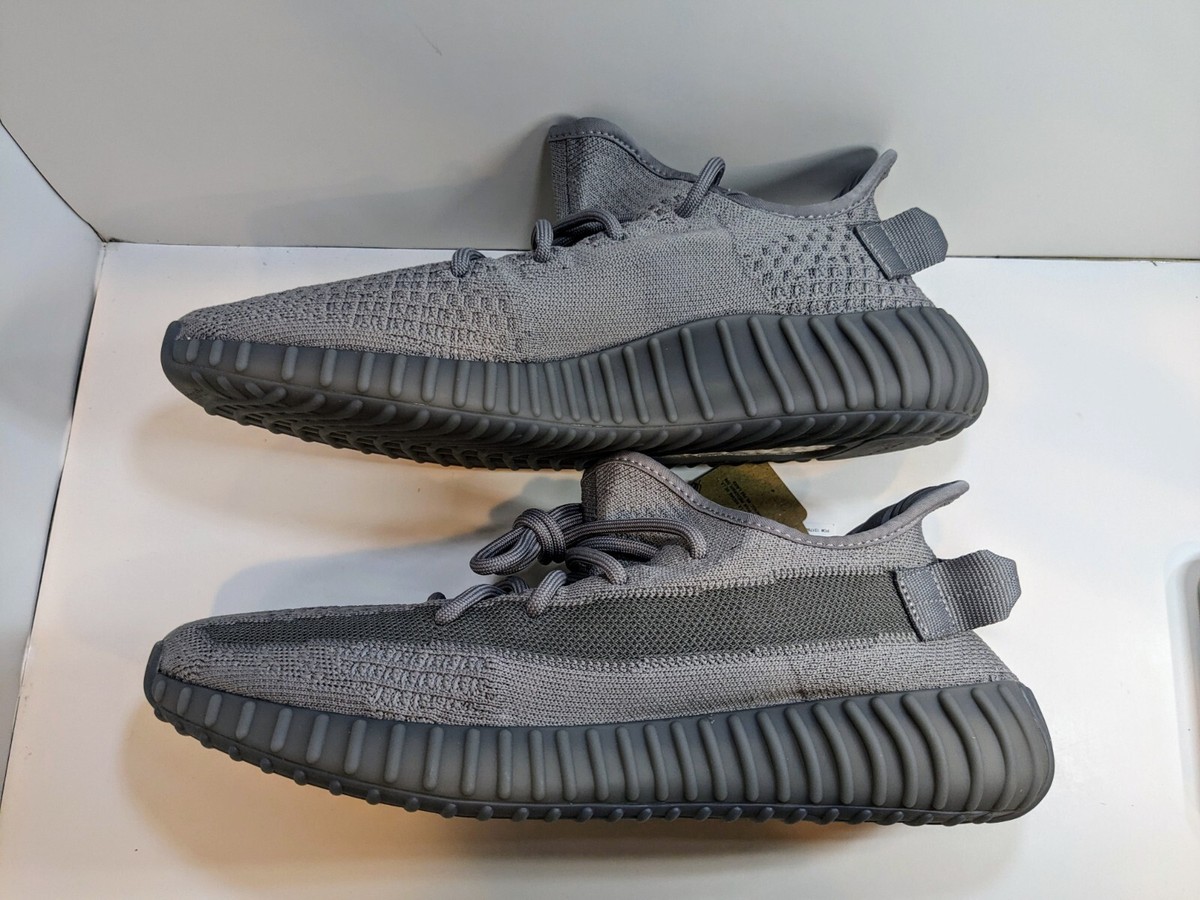 adidas Yeezy Boost350 V2 10.5 USグレー/ホワイト Amazon.com | adidas Yeezy Boost 350 V2 Cloud White | Fashion