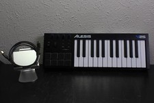 Alesis V25 | 25 Key Usb Midi Keyboard Controller With Backlit Pads